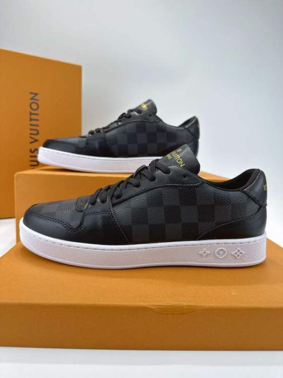 Picture of Louis Vuitton Shoes _SKULVsz38-45mnf063415413